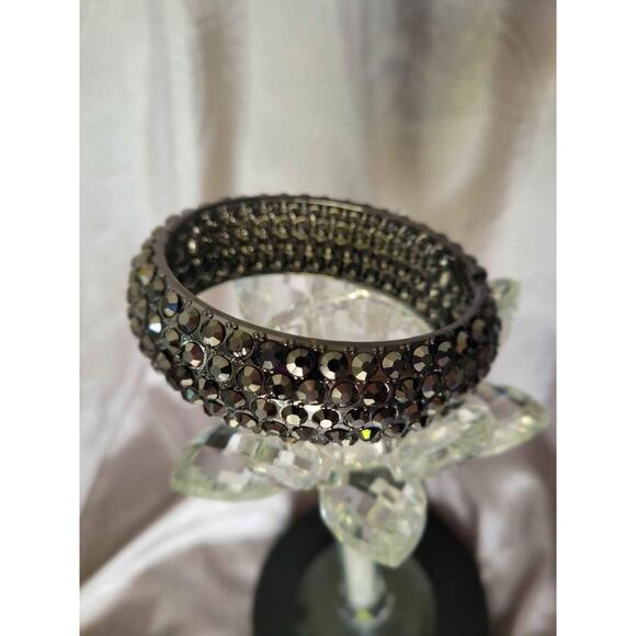 RARE PAPARAZZI ZI BRACELET Making My Way Gun Metal With Hematite Rhinestones NWT - Picture 1 of 6